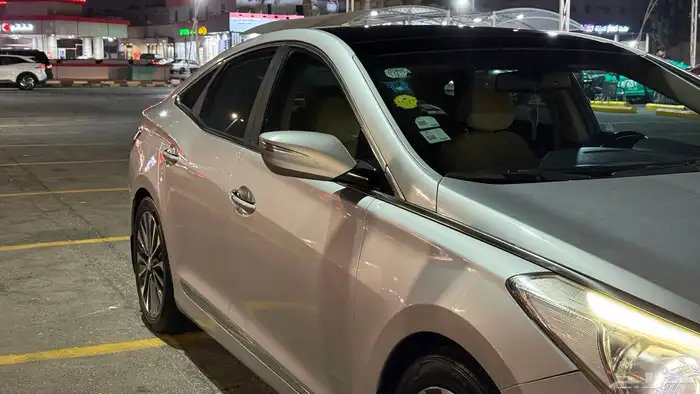 هونداي ازيرا 2016 فل كامل للبيع 7