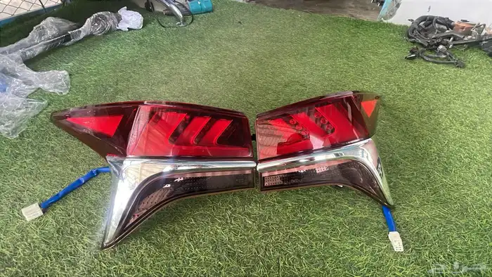 أصطبات لكزس LS500 موديل 2019 2024 0