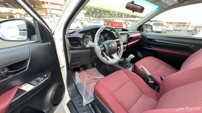 هايلوكس 2023 غماره GLX بنزين 9