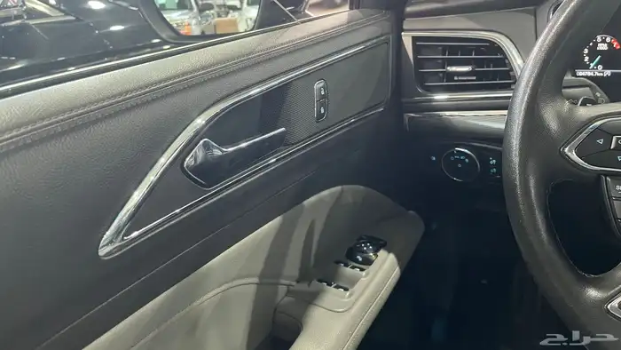 النوع   فورد تورس 2022 14