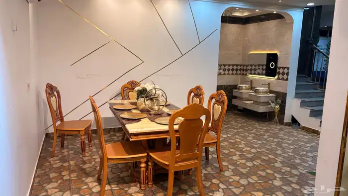 شقة فاخرة مفروشة ثلاث غرف قابله لزيادة تصبح 5 غرف مع مسبح 5