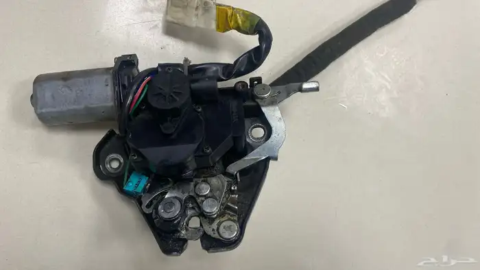 قطع لكزس جي اس 2