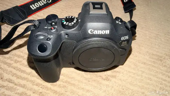 كاميرا كانون (EOS R6 Mark 2)   عدسة كانون (RF 24 105) 8