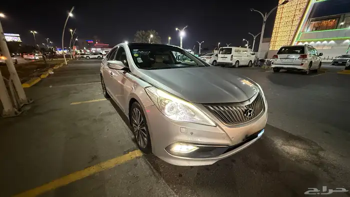 هونداي ازيرا 2016 فل كامل للبيع 6