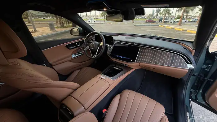 مرسيدس E300 شبه زيرو 22