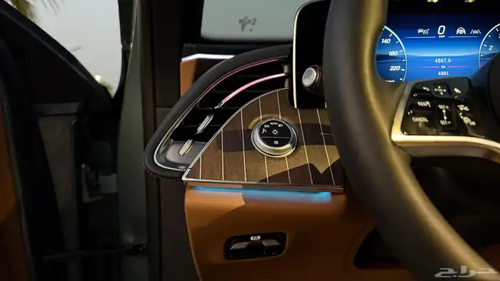 مرسيدس E300 شبه زيرو 36