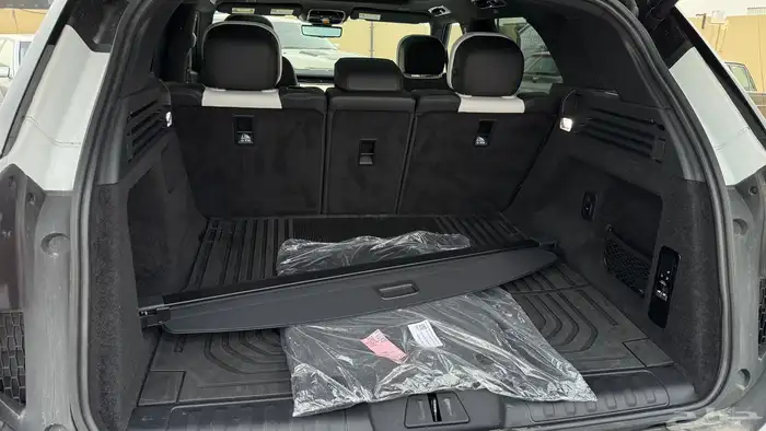 رنج روفر اسبورت HSEموديل 2024 15