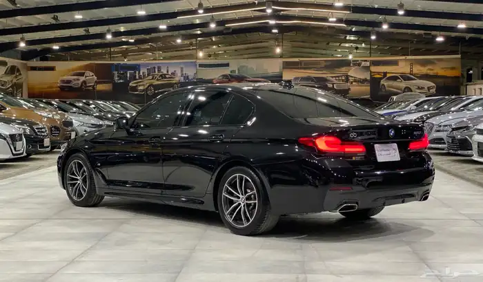 بي ام دبليو 520 استاندر خليجي 2022 5