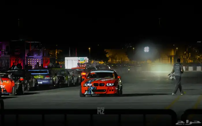 مصور سيارات 3