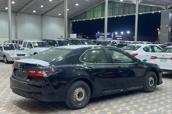 تويوتا كامري هيبراد موديل 2024 2