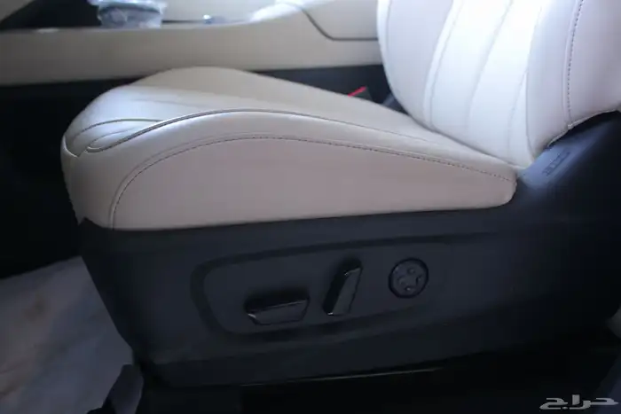 انفينتي Qx 60 لكجري و سينسوري 2023 17