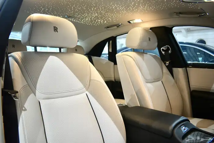 رولز رويس قوست 2019 بلاك بادج 8