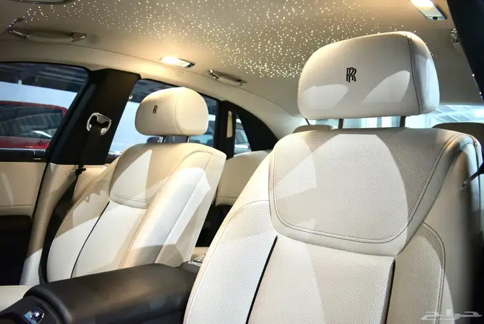 رولز رويس قوست 2019 بلاك بادج 7