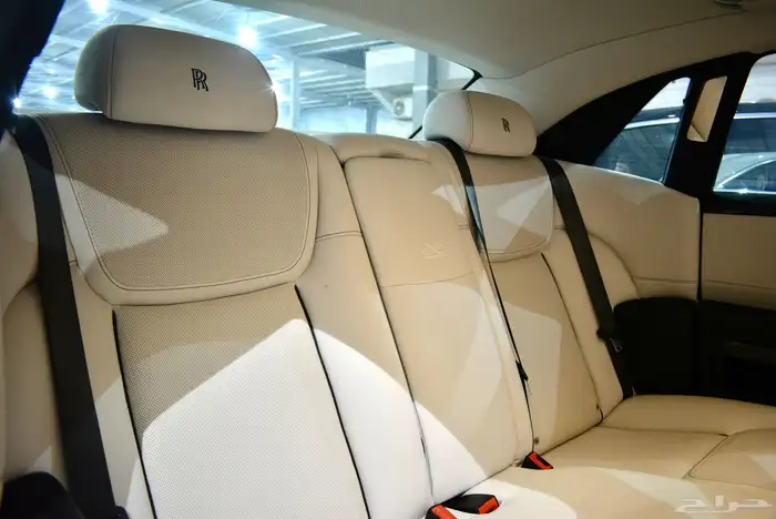 رولز رويس قوست 2019 بلاك بادج 17