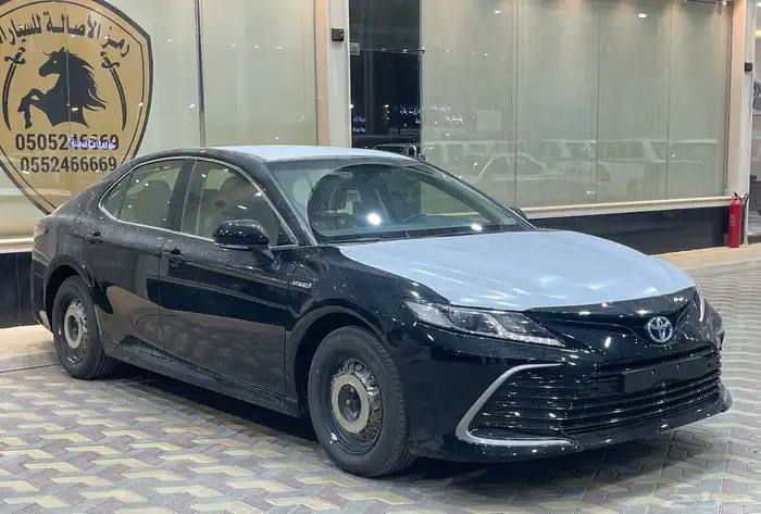 تويوتا كامري هيبراد موديل 2024 0