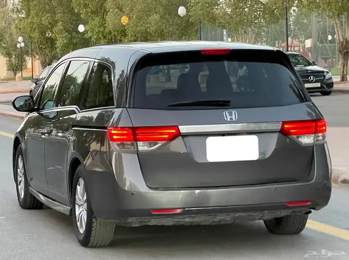 هوندا ادويسي 2014 فل سعودي 6