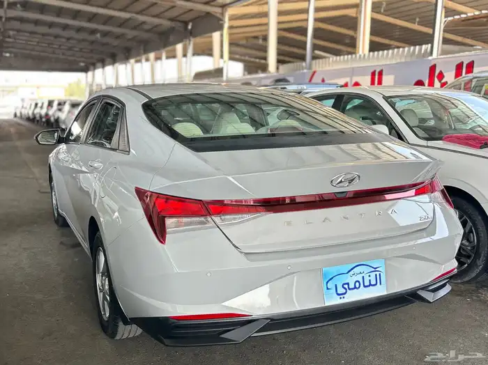 هيونداي  النترا 2022 استاندر   مكينه 2000 سي سي 5