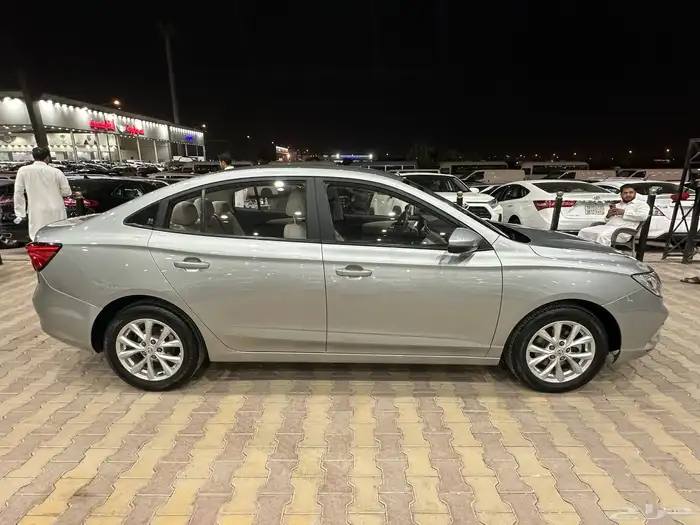 ام جي 5 موديل 2023 سعودي 16