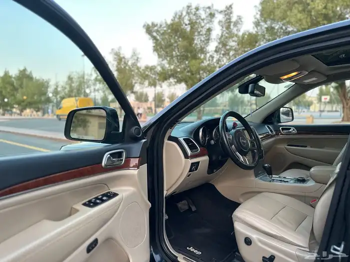 جيب جراندي شروكي موديل 2013 سعودي دبل 13