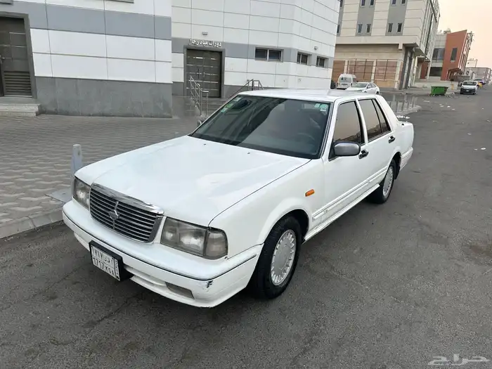 للبيع سيدرك 2000 نظيف جدا لوحاته مميزة 3