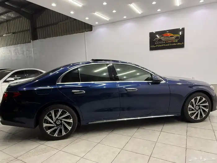 مرسيدس E300 شبه زيرو 5