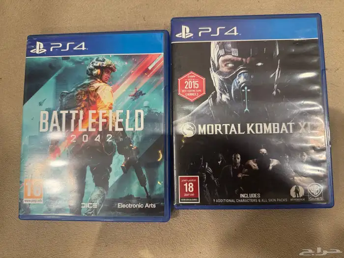 للبيع سوني 4 مع شريطين 0