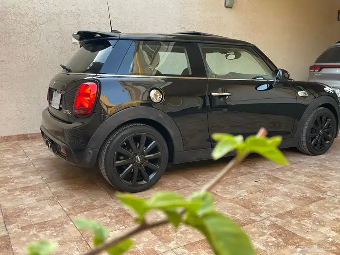 للبيع ميني كوبر S موديل 2019 ماشيه 89 الف 10