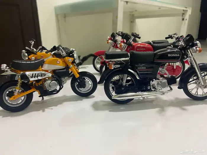 مجسمات دراجات هوندا قديمه بتفاصيلها الدقيقه الحبه 120 4