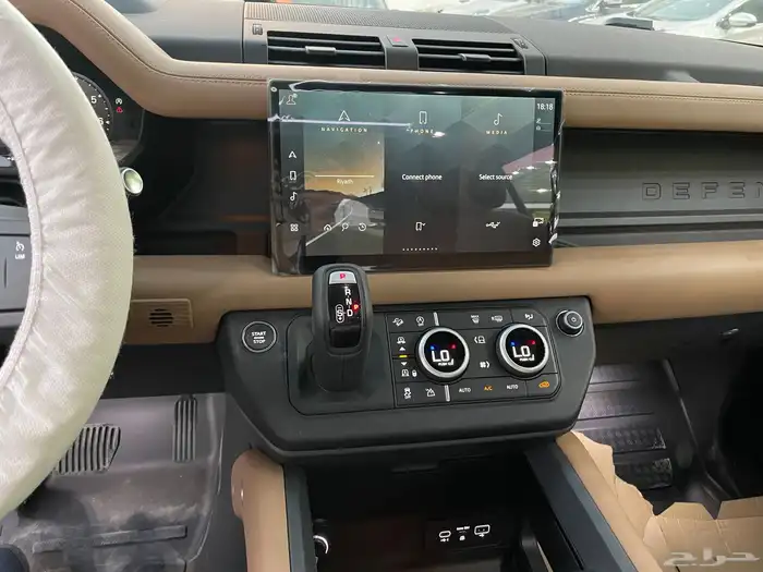 لاند روفر ديفندر2025- X-DYNAMIC-HSE سعودي داخلي جملي بنزين 22