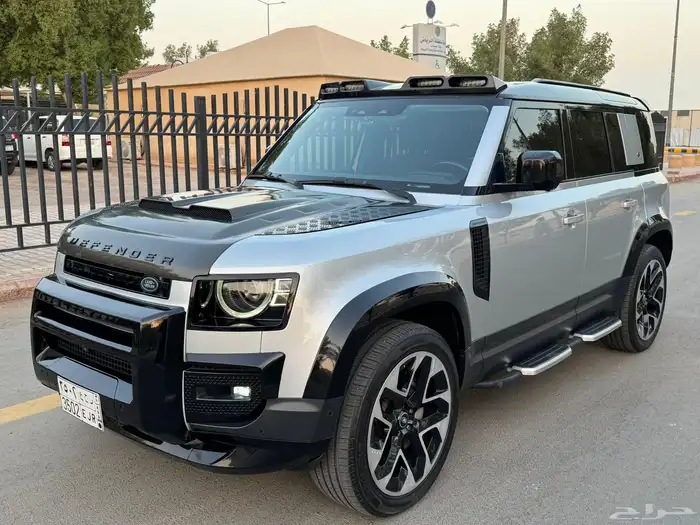 رنج روفر ديفندر FIRST EDITION 110 موديل 2020 ( إصدار خاص ) 3