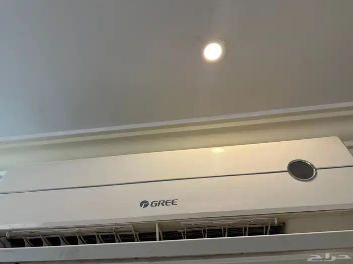 للبيع ثلاثة مكيفات سبلت 1