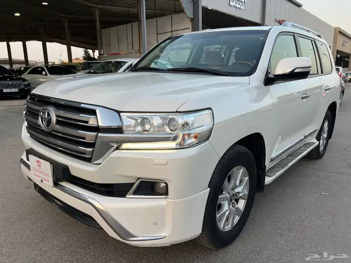 تويوتا لاندكروزر جي اكس ار 2018 رقم 3 0