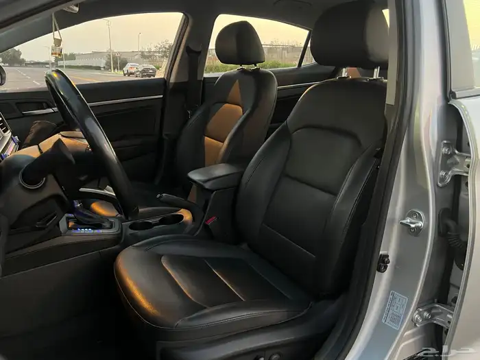 هيونداي لنترا (افانتي) بدي وكاله نظيفه جدا ممشى قليل 24