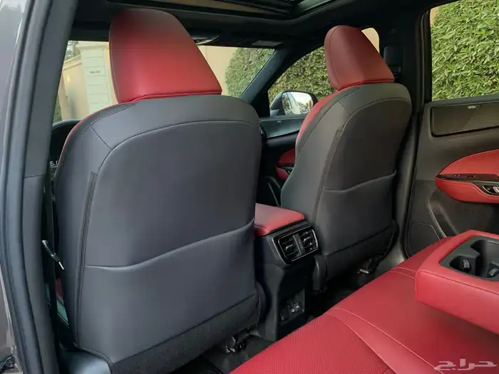 لكزس NX350 2023 CC فل كامل 37