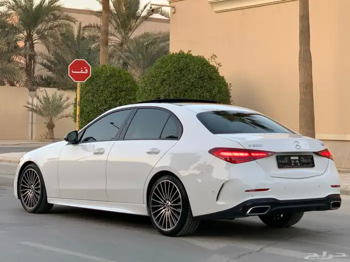 مرسيدس C200 موديل 2023 بحالة الوكاله ممشى 37 الف 19