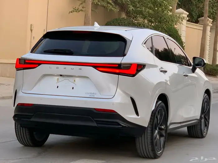 لكزس NX350 موديل 2022 بحالة الوكاله ممشى 60 الف 10