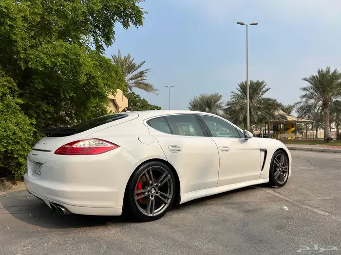 بورش باناميرا اس 20