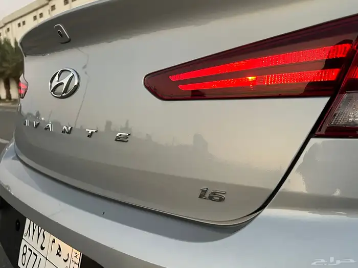 هيونداي لنترا (افانتي) بدي وكاله نظيفه جدا ممشى قليل 14