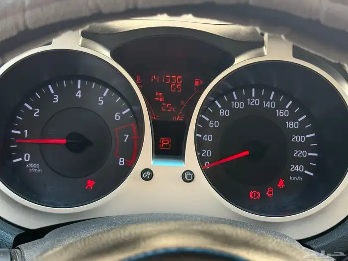 نيسان جوك 2012 6