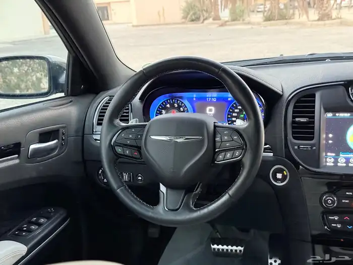 كرايزلر C300s موديل 2021 بحالة الوكاله شرط 25