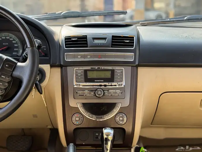 سانغ يونغ ريكستون 2014 نضيف بنزين 13