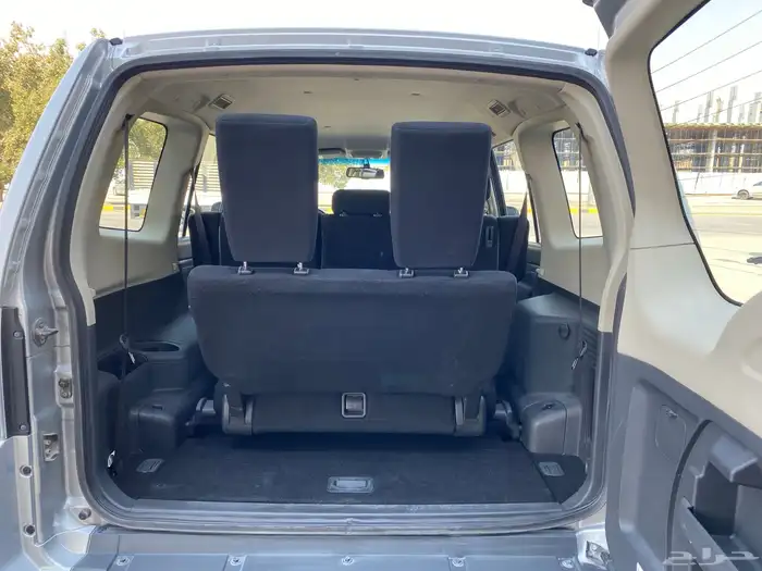 ميتسوبيشي باجيرو GLS 10