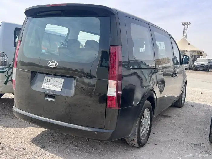 للبيع ستاريا هونداي 2024 ديزل شغال اتماتيك 3