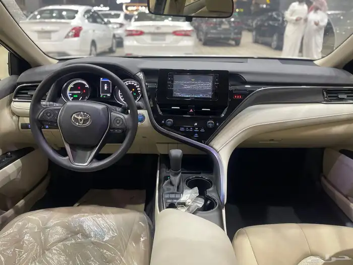 تويوتا كامري هيبراد موديل 2024 9