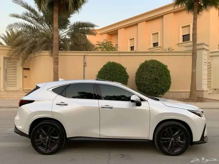لكزس NX350 موديل 2022 بحالة الوكاله ممشى 60 الف 6
