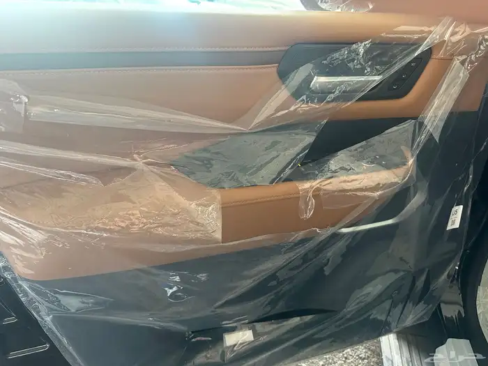 نيسان باترول بلاتينيوم V6 تنفس طبيعي 2026 اسود داخل جملي 5