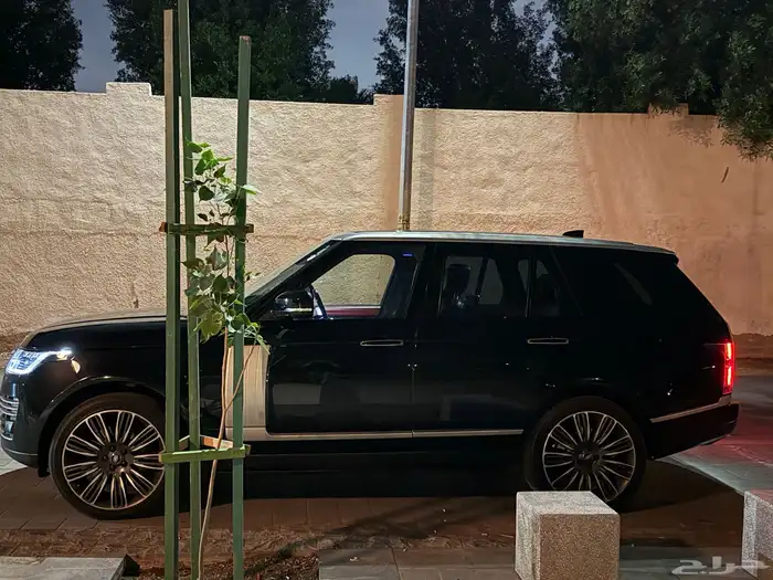 رنج روفر اوتوبايوقرافي 2018 الناغي 18