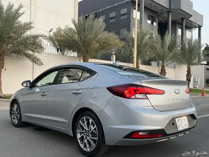 هيونداي لنترا (افانتي) بدي وكاله نظيفه جدا ممشى قليل 11