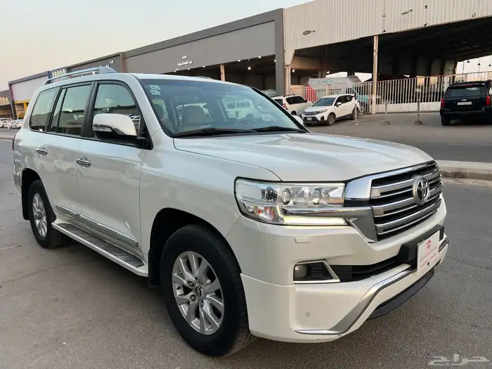 تويوتا لاندكروزر جي اكس ار 2018 رقم 3 1