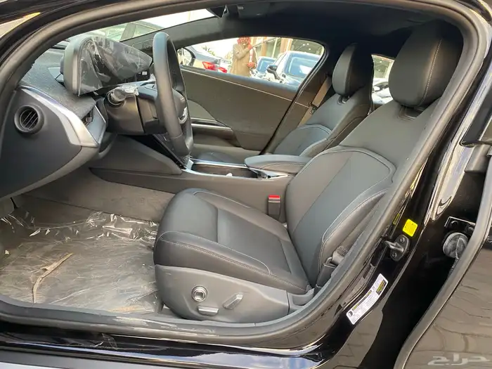 لوسيد اير بيور موديل 2025 جديد اصفار عرض خاص 30